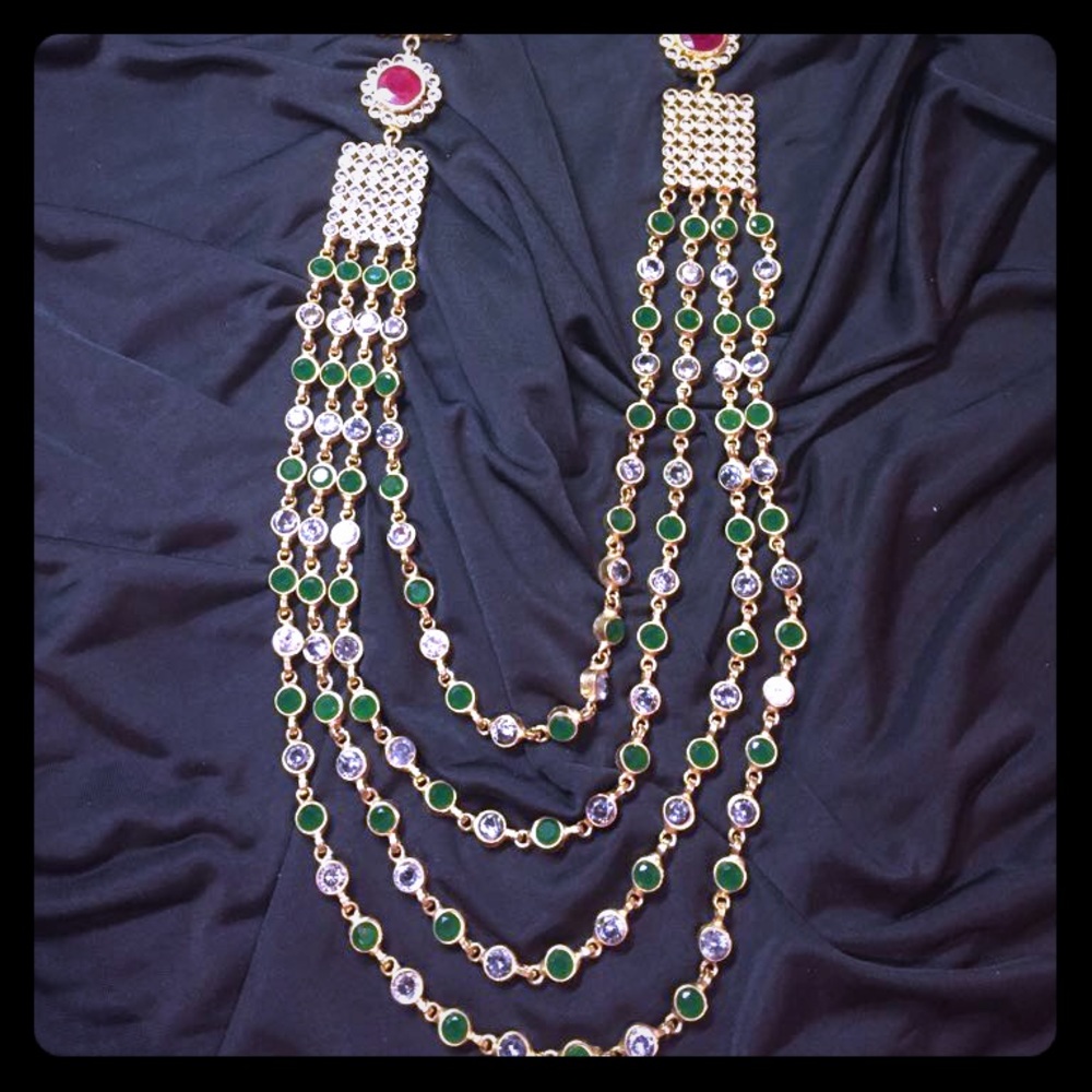 Indian Pakistani long kundan necklace.